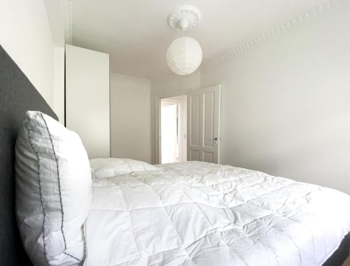 Stylish Classic Danish Design Apartment كوبنهاجن المظهر الخارجي الصورة