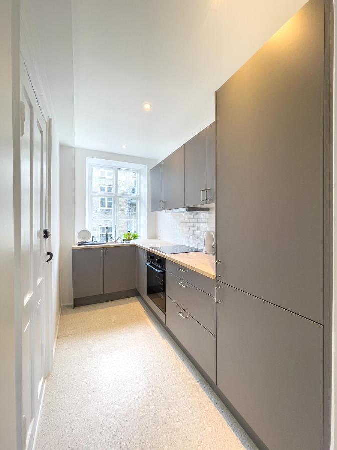 Stylish Classic Danish Design Apartment كوبنهاجن المظهر الخارجي الصورة