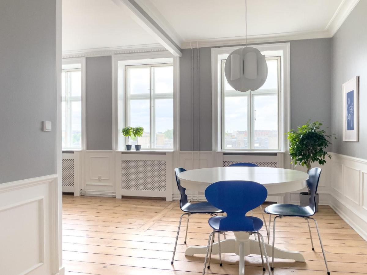 Stylish Classic Danish Design Apartment كوبنهاجن المظهر الخارجي الصورة