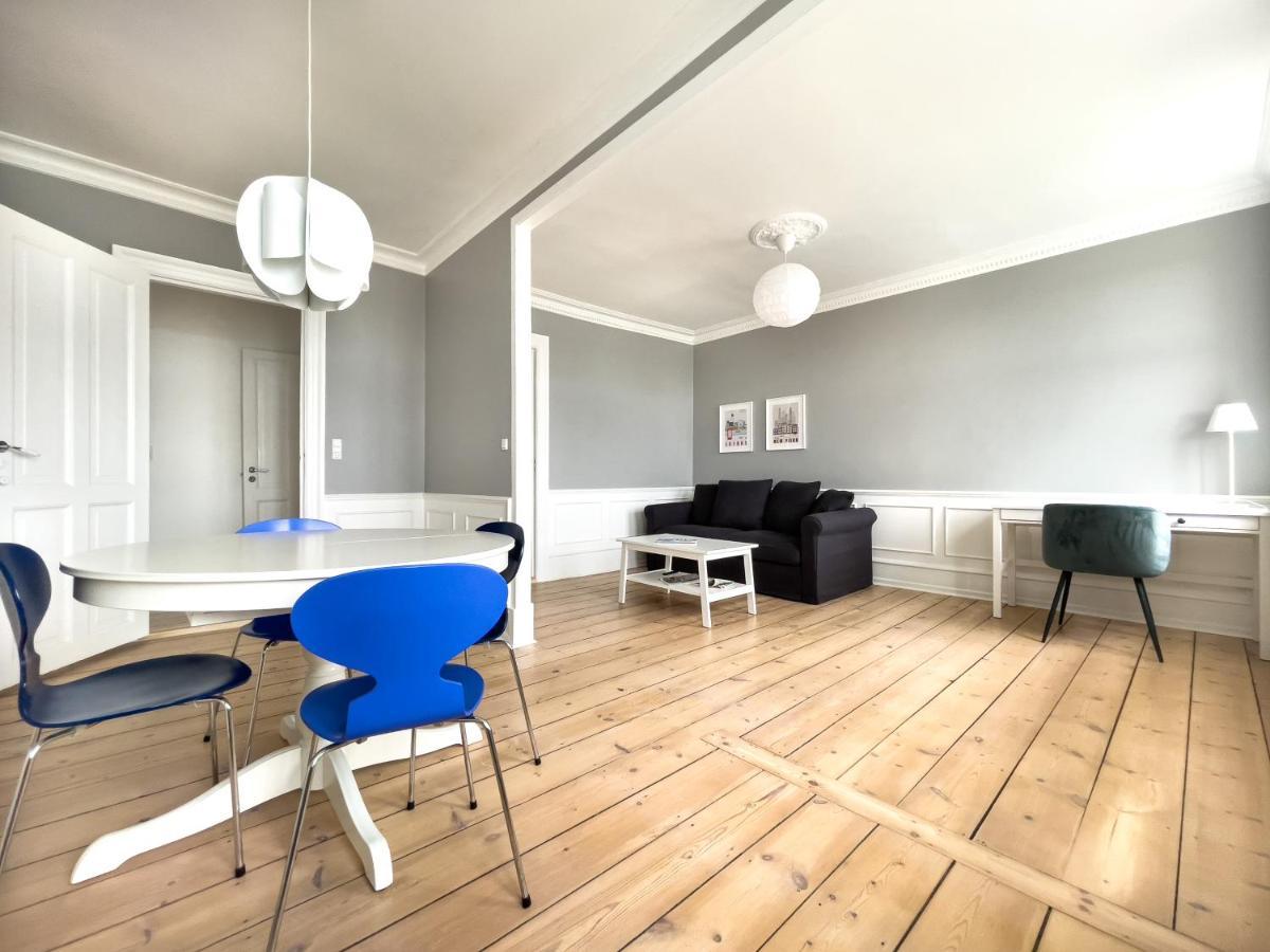 Stylish Classic Danish Design Apartment كوبنهاجن المظهر الخارجي الصورة